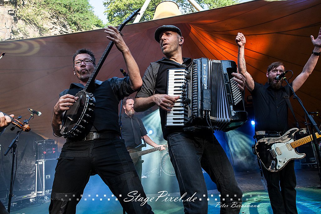 Fiddler's Green auf dem Feuertal Festival 2015