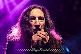 Kissin' Black (Bochum Matrix)